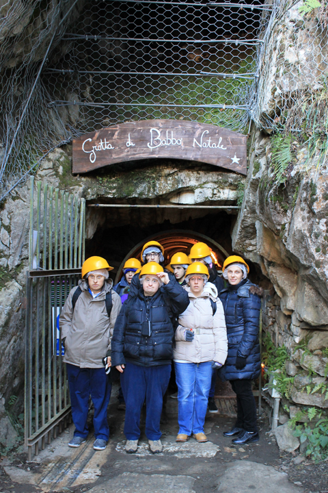 LA GROTTA DI BABBO NATALE